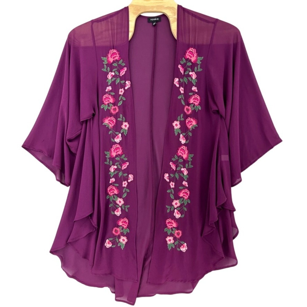 Torrid Womens Plum Purple Floral Embroidered Chiffon Ruffle Kimono Cardigan 1/2
